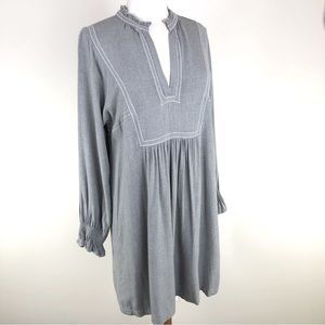 Lou & Grey Size M Boho V-Neck Gray Long Sleeves Dress